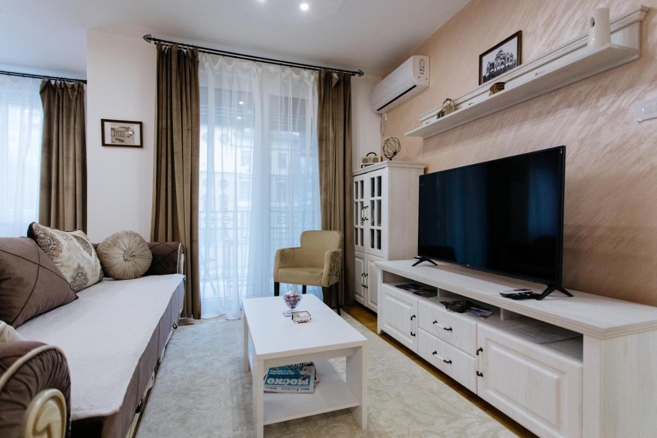 Apartman Kristina 4* Subotica Buitenkant foto