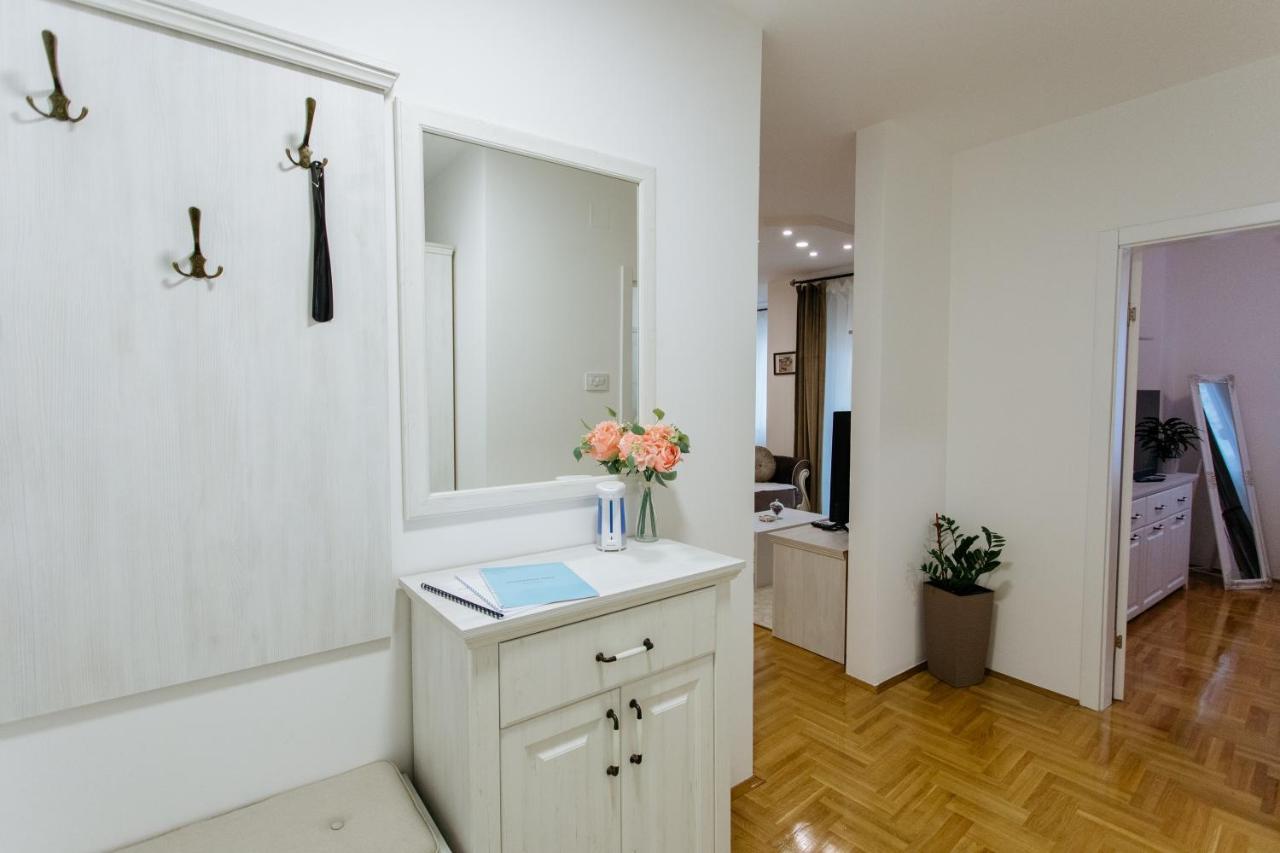 Apartman Kristina 4* Subotica Buitenkant foto