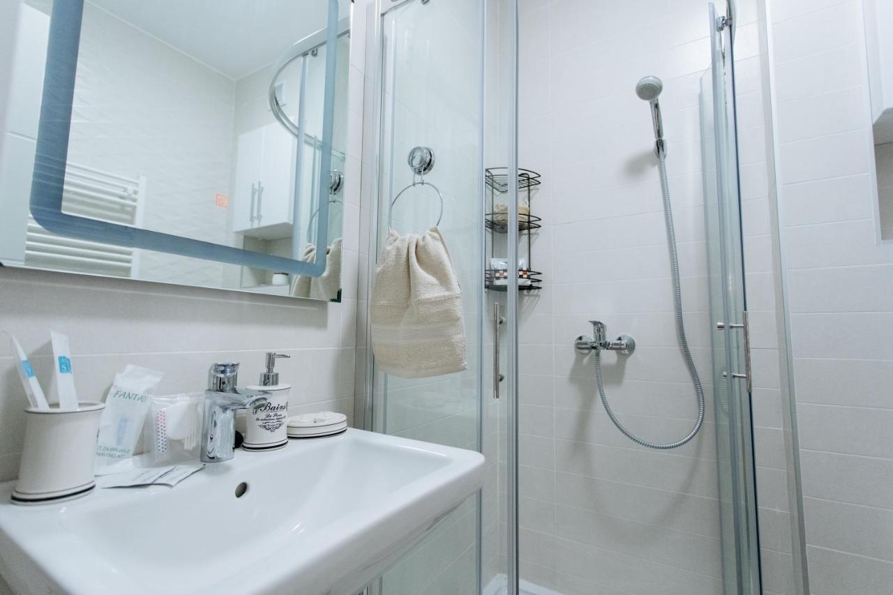 Apartman Kristina 4* Subotica Buitenkant foto